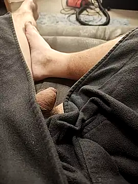 hubbyfun19 online show from 11/04/25, 06:06