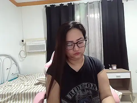 Snapshot of Wetmedaddyxxx chatting on 06/14/26, 11:39 Wetmedaddyxxx online show from 06/14/26, 11:39