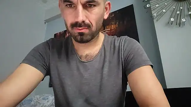 Apooabe online show from 02/04/26, 02:56