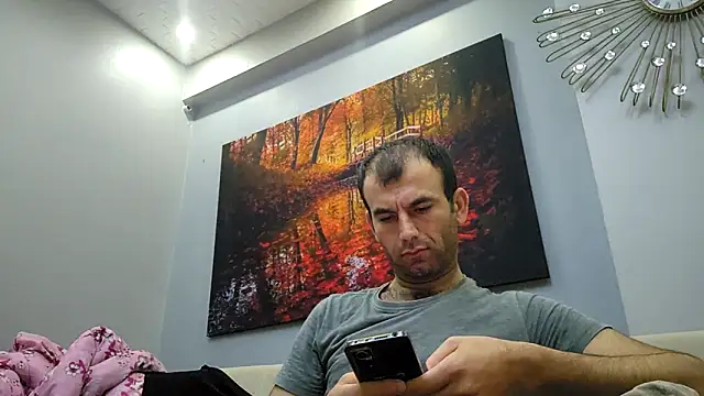 Apooabe online show from 04/12/26, 06:22