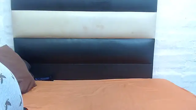 AFRICANBOOTYLICIOUSxxx online show from 09/25/25, 04:46