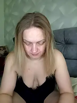 Ami Foxy online show from 05/10/26, 06:06