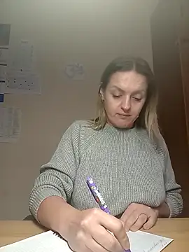 Snapshot of Ami_Foxy chatting on 11/19/25, 09:53 Ami Foxy online show from 11/19/25, 09:53