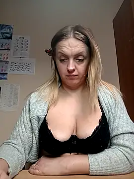 Ami Foxy online show from 04/02/26, 11:39