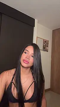 Tokio Tokio online show from 04/05/26, 01:23