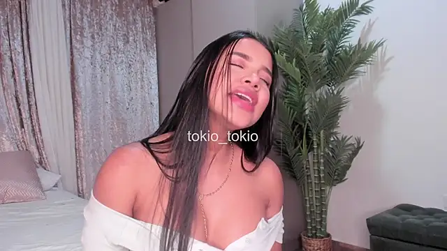 Snapshot of Tokio_Tokio chatting on 12/06/24, 01:24 Tokio Tokio online show from 12/06/24, 01:24