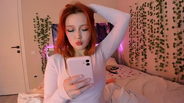 yuna loon online show from 11/15/25, 05:22