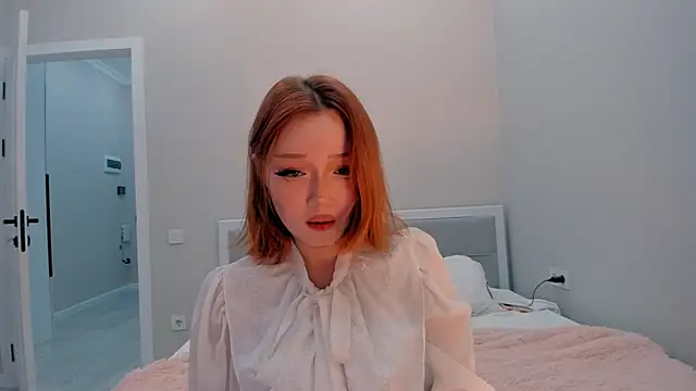 yuna loon online show from 10/02/25, 05:05