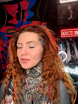 AlexandraWildd online show from 11/28/25, 01:44