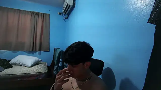 Snapshot of Jaket_lovers chatting on 10/16/25, 08:39 Jaket lovers online show from 10/16/25, 08:39