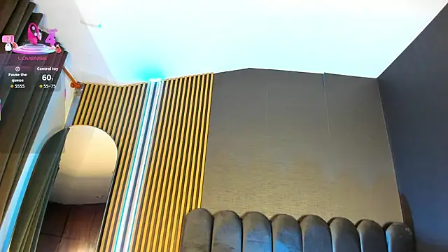 Gina 77 online show from 12/05/25, 07:45