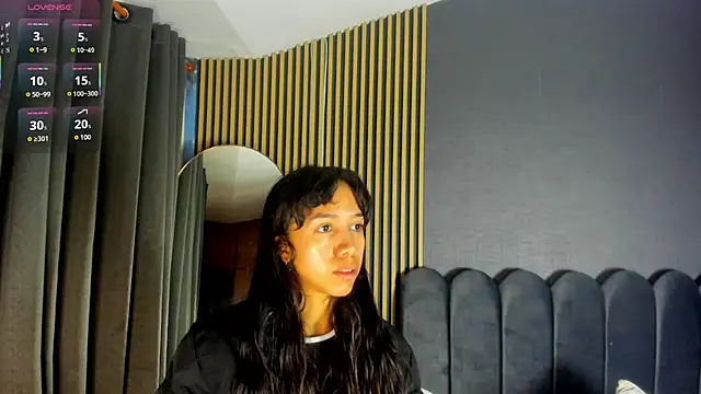 Gina 77 online show from 11/17/25, 12:20