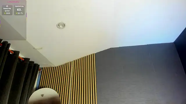 Gina 77 online show from 11/08/25, 12:20