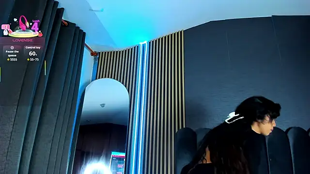 Gina 77 online show from 12/04/25, 07:46