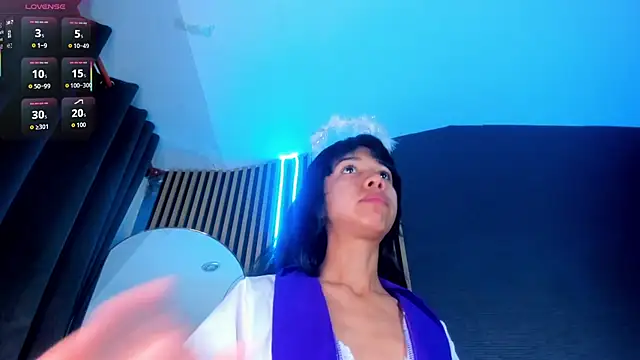 Gina 77 online show from 11/12/25, 12:42