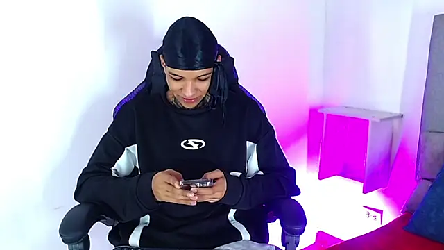 Rick Wade online show from 02/25/26, 04:01