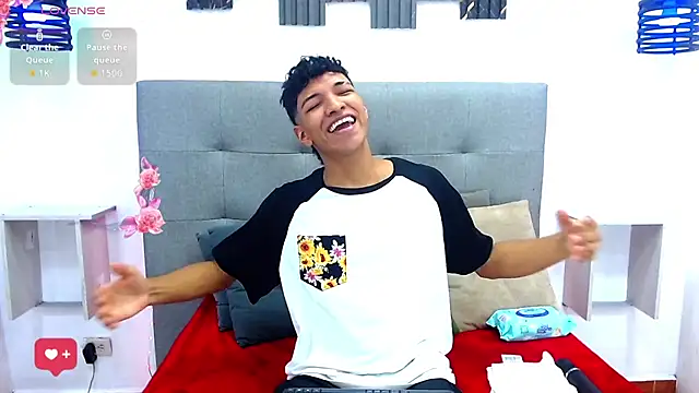 Rick Wade online show from 11/22/25, 03:38