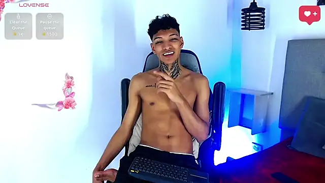 Rick Wade online show from 12/21/25, 03:41