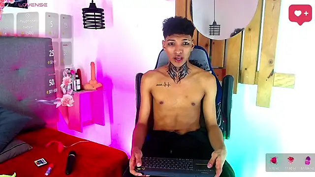 Rick Wade online show from 12/05/25, 02:32