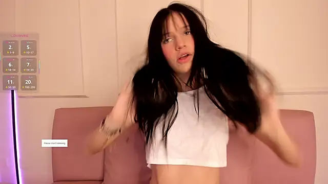 Lilily lv online show from 09/17/25, 12:18