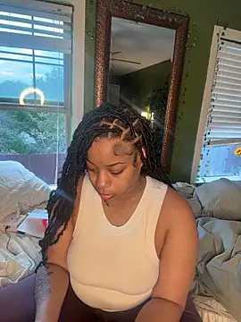 caramel  cremes online show from 11/18/25, 01:25