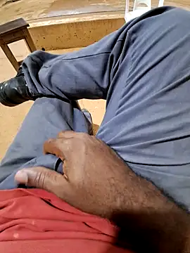 Snapshot of Negodabenga chatting on 10/31/25, 01:02 Negodabenga online show from 10/31/25, 01:02