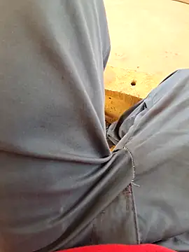 Snapshot of Negodabenga chatting on 11/09/25, 04:44 Negodabenga online show from 11/09/25, 04:44