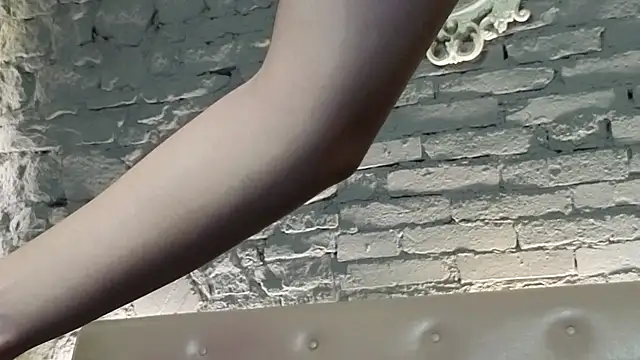 shygurl18 online show from 11/20/25, 05:41