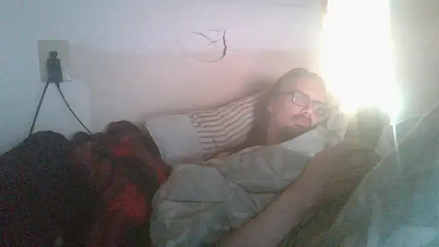 Snapshot of dandonn chatting on 05/02/26, 03:39 dandonn online show from 05/02/26, 03:39