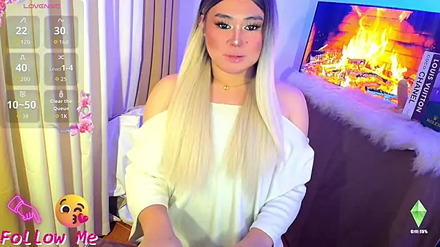 Snapshot of ursexy_ceciliaxx chatting on 07/06/26, 05:48 ursexy ceciliaxx online show from 07/06/26, 05:48