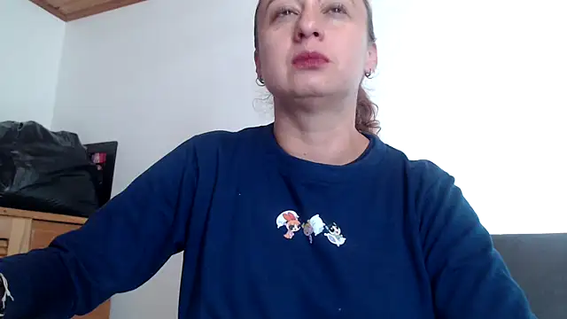 Milf Valeria online show from 05/22/26, 05:44