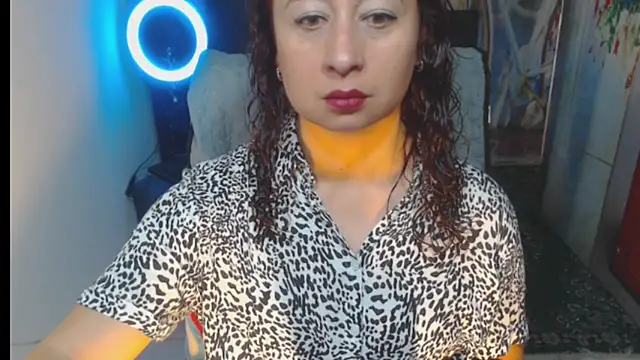 Milf Valeria online show from 11/20/25, 02:29