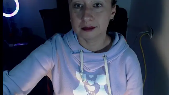 Milf Valeria online show from 10/16/25, 03:09