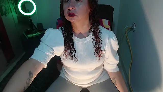 Milf Valeria online show from 09/22/25, 02:56