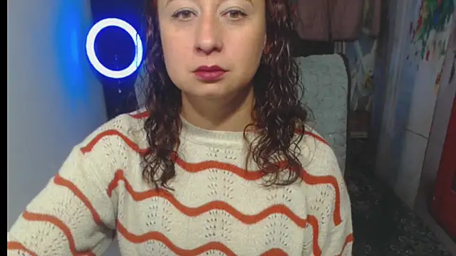 Milf Valeria online show from 11/19/25, 04:07