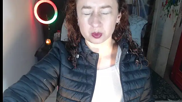 Milf Valeria online show from 11/06/25, 02:21