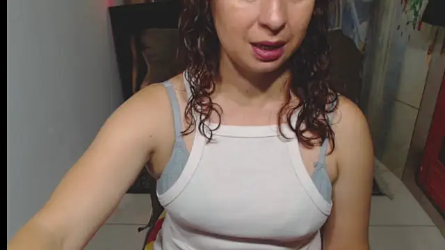 Milf Valeria online show from 11/26/25, 04:07