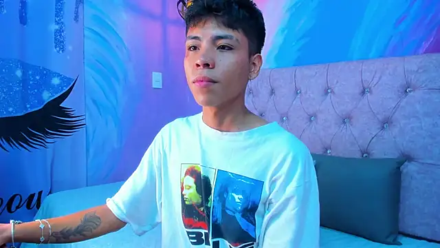 MaxiWildd online show from 05/29/26, 01:06