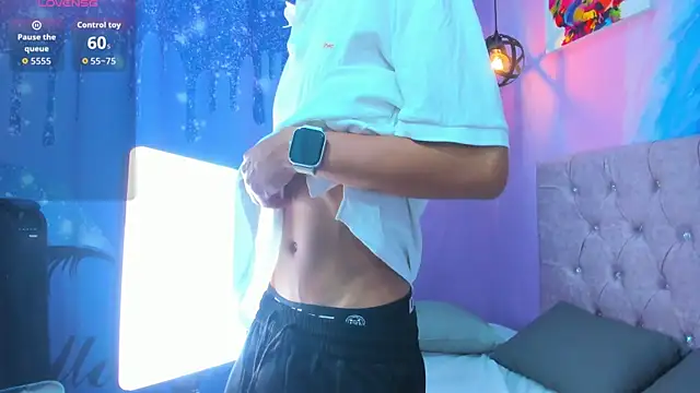 MaxiWildd online show from 03/31/26, 01:13