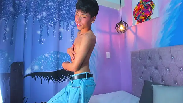 MaxiWildd online show from 02/26/26, 01:00