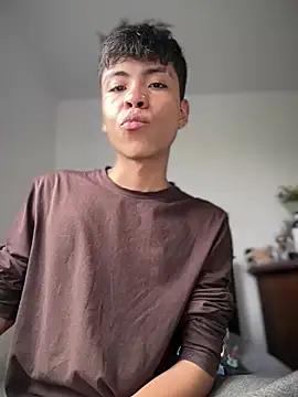 MaxiWildd online show from 03/18/26, 09:04