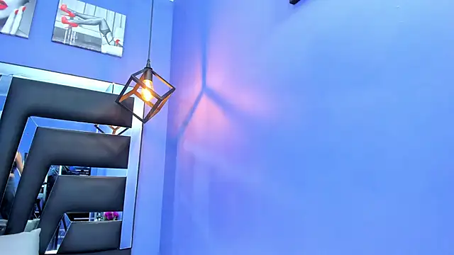 Snapshot of anne-brown13 chatting on 11/25/25, 06:19 anne-brown13 online show from 11/25/25, 06:19