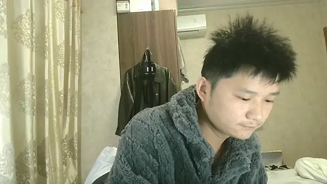 chengliyan online show from 11/27/25, 09:43