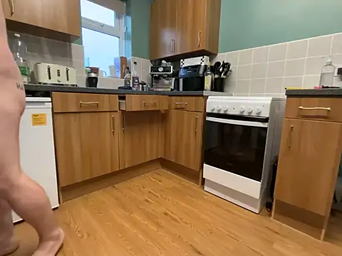 Dilfcam101 online show from 10/07/25, 07:20