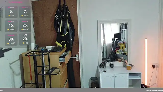 Dilfcam101 online show from 04/12/26, 06:16