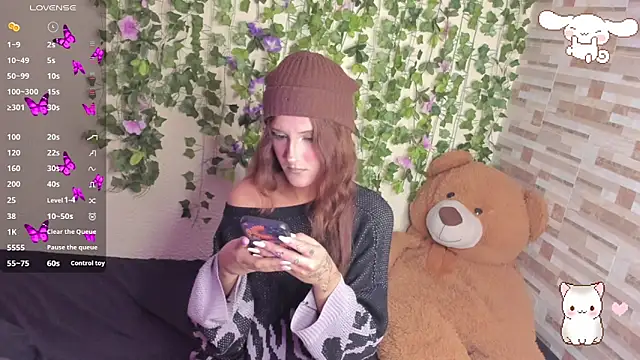 Amy Moonlight online show from 04/27/26, 09:02