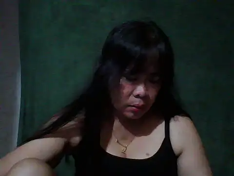 Snapshot of _maria_xx chatting on 10/15/25, 01:19 maria xx online show from 10/15/25, 01:19