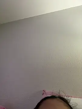 vivian3 online show from 11/17/25, 07:18