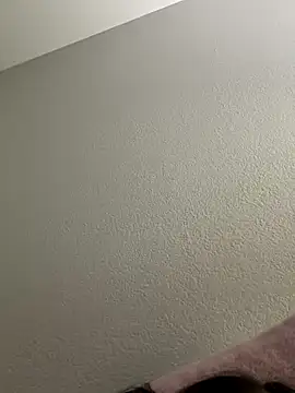 vivian3 online show from 11/16/25, 01:32