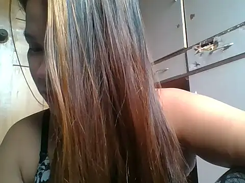 Bhubbles888 online show from 02/18/26, 04:54